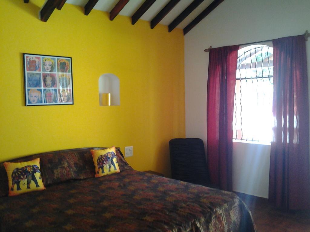Starco Hotel Andzsuna Szoba fotó